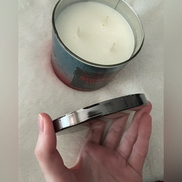 Bath & Body Works X Stranger Things The Upside Down Candle - Picture 7 of 8